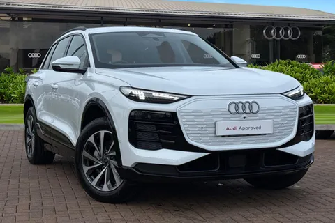 1 of 66 for Audi Q6 E-Tron Q6 SUV Sport e-tron 185,00 kW