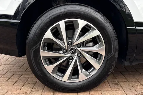 7 of 66 for Audi Q6 E-Tron Q6 SUV Sport e-tron 185,00 kW