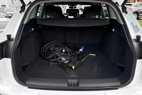 10 of 66 for Audi Q6 E-Tron Q6 SUV Sport e-tron 185,00 kW