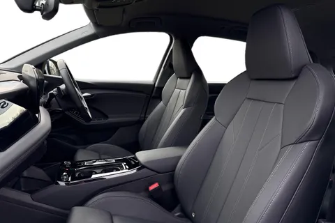 11 of 66 for Audi Q6 E-Tron Q6 SUV Sport e-tron 185,00 kW