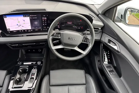 13 of 66 for Audi Q6 E-Tron Q6 SUV Sport e-tron 185,00 kW