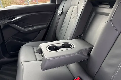 37 of 66 for Audi Q6 E-Tron Q6 SUV Sport e-tron 185,00 kW