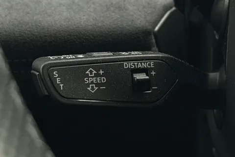 KN75FWX Audi Sq6 E-Tron SQ6 Sportback Edition 1 e-tron 360,00 kW Thumbnail #42