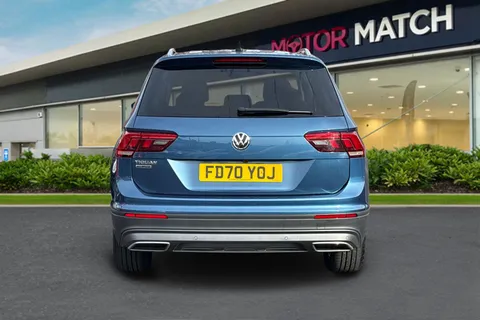 FD70YOJ Volkswagen Tiguan Allspace 2.0 TDI Match DSG Euro 6 (s/s) 5dr Thumbnail #5