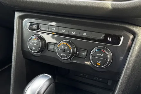 FD70YOJ Volkswagen Tiguan Allspace 2.0 TDI Match DSG Euro 6 (s/s) 5dr Thumbnail #20
