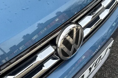 FD70YOJ Volkswagen Tiguan Allspace 2.0 TDI Match DSG Euro 6 (s/s) 5dr Thumbnail #26