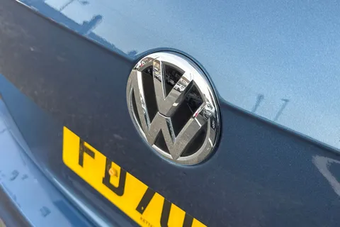 FD70YOJ Volkswagen Tiguan Allspace 2.0 TDI Match DSG Euro 6 (s/s) 5dr Thumbnail #29