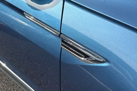 FD70YOJ Volkswagen Tiguan Allspace 2.0 TDI Match DSG Euro 6 (s/s) 5dr Thumbnail #36