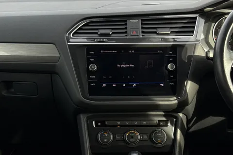 FD70YOJ Volkswagen Tiguan Allspace 2.0 TDI Match DSG Euro 6 (s/s) 5dr Thumbnail #40