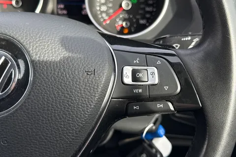 FD70YOJ Volkswagen Tiguan Allspace 2.0 TDI Match DSG Euro 6 (s/s) 5dr Thumbnail #42