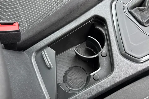 FD70YOJ Volkswagen Tiguan Allspace 2.0 TDI Match DSG Euro 6 (s/s) 5dr Thumbnail #51