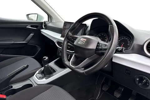 DG22CTY SEAT Arona 1.0 TSI EVO SE Technology Euro 6 (s/s) 5dr Thumbnail #15