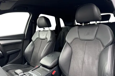 15 of 45 for Audi Q5 2.0 TFSI S line S Tronic quattro Euro 6 (s/s) 5dr