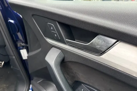 20 of 45 for Audi Q5 2.0 TFSI S line S Tronic quattro Euro 6 (s/s) 5dr