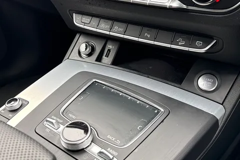 34 of 45 for Audi Q5 2.0 TFSI S line S Tronic quattro Euro 6 (s/s) 5dr