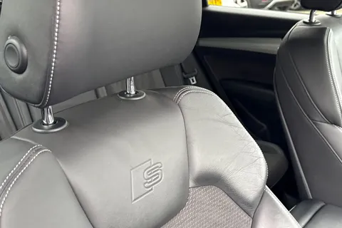 37 of 45 for Audi Q5 2.0 TFSI S line S Tronic quattro Euro 6 (s/s) 5dr