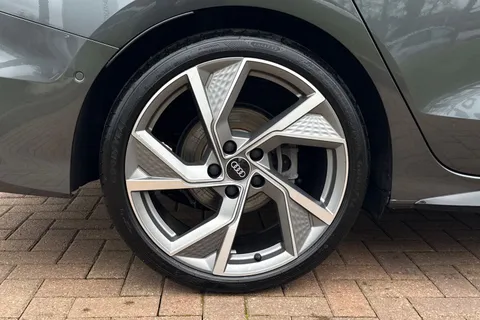 KO25XZG Audi A3 Black Edition 35 TFSI  150 PS S tronic Thumbnail #7