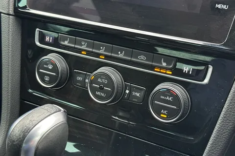 ND18VHL Volkswagen Golf 2.0 TSI GTI Performance DSG Euro 6 (s/s) 5dr Thumbnail #22