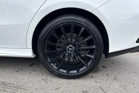 EA22YFG Mercedes-Benz Cla Class 1.3 CLA250e 15.6kWh AMG Line (Premium Plus) Coupe 8G-DCT Euro 6 (s/s) 4dr Thumbnail #11