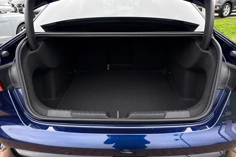 DA25EZG Audi A3 Black Edition 35 TFSI  150 PS S tronic Thumbnail #8