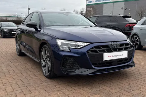 DA25EZG Audi A3 Black Edition 35 TFSI  150 PS S tronic Thumbnail #10