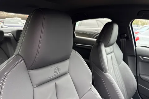 DA25EZG Audi A3 Black Edition 35 TFSI  150 PS S tronic Thumbnail #25