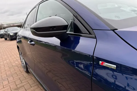 DA25EZG Audi A3 Black Edition 35 TFSI  150 PS S tronic Thumbnail #29