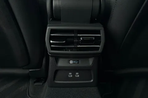 DA25EZG Audi A3 Black Edition 35 TFSI  150 PS S tronic Thumbnail #37