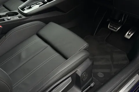 DA25EZG Audi A3 Black Edition 35 TFSI  150 PS S tronic Thumbnail #44