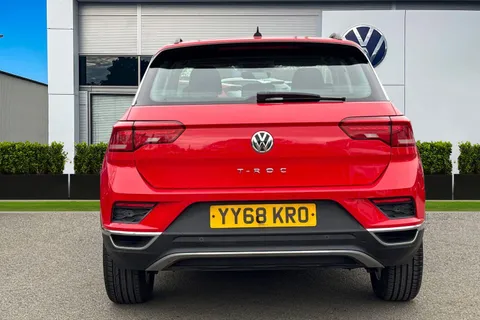 YY68KRO Volkswagen T-Roc 1.0 TSI SE 5dr | Acc | App Connect | DAB Thumbnail #4