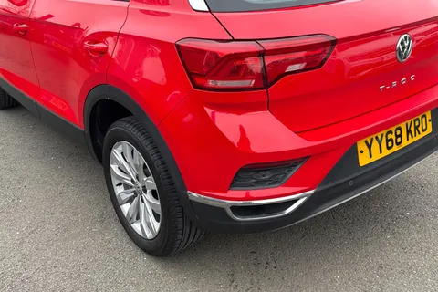 YY68KRO Volkswagen T-Roc 1.0 TSI SE 5dr | Acc | App Connect | DAB Thumbnail #8