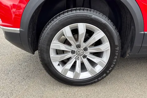 YY68KRO Volkswagen T-Roc 1.0 TSI SE 5dr | Acc | App Connect | DAB Thumbnail #11