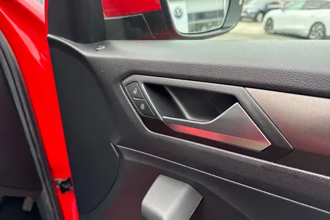 YY68KRO Volkswagen T-Roc 1.0 TSI SE 5dr | Acc | App Connect | DAB Thumbnail #21