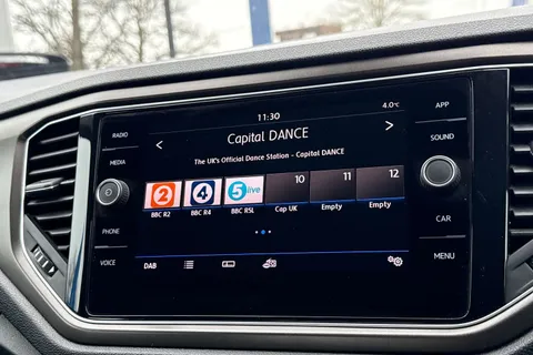 YY68KRO Volkswagen T-Roc 1.0 TSI SE 5dr | Acc | App Connect | DAB Thumbnail #27