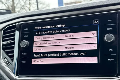 YY68KRO Volkswagen T-Roc 1.0 TSI SE 5dr | Acc | App Connect | DAB Thumbnail #30