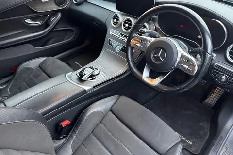 FJ68VZX Mercedes-Benz C Class 2.0 C220d AMG Line (Premium) G-Tronic+ Euro 6 (s/s) 2dr Thumbnail #8