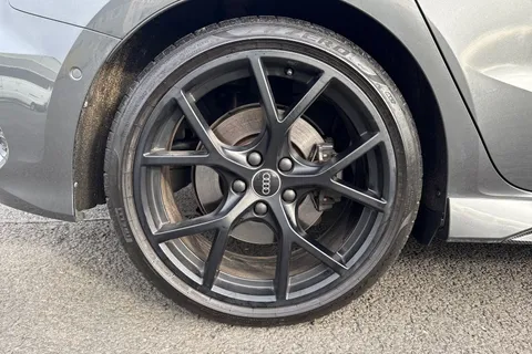 11 of 66 for Audi RS 3 RS 3 Sportback Carbon Black 400 PS S tronic