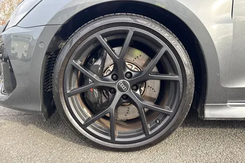 13 of 66 for Audi RS 3 RS 3 Sportback Carbon Black 400 PS S tronic