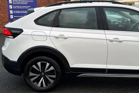 PJ22HTE Volkswagen Taigo 1.0 TSI Life Euro 6 (s/s) 5dr Thumbnail #30