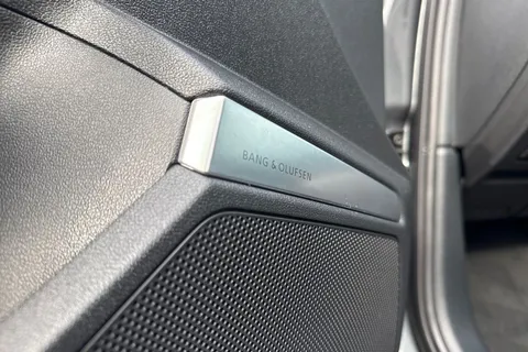 41 of 66 for Audi RS 3 RS 3 Sportback Carbon Black 400 PS S tronic