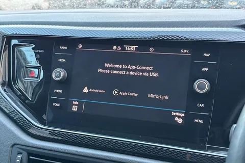 PJ22HTE Volkswagen Taigo 1.0 TSI Life Euro 6 (s/s) 5dr Thumbnail #47