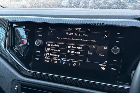 PJ22HTE Volkswagen Taigo 1.0 TSI Life Euro 6 (s/s) 5dr Thumbnail #49