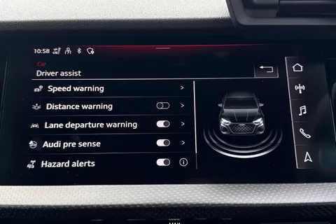 61 of 66 for Audi RS 3 RS 3 Sportback Carbon Black 400 PS S tronic