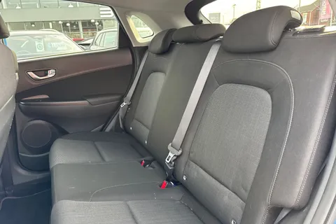 LG72UOD Hyundai Kona 1.6 h-GDi Premium DCT Euro 6 (s/s) 5dr Thumbnail #15