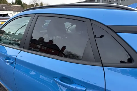 LG72UOD Hyundai Kona 1.6 h-GDi Premium DCT Euro 6 (s/s) 5dr Thumbnail #33