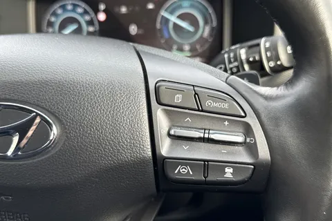 LG72UOD Hyundai Kona 1.6 h-GDi Premium DCT Euro 6 (s/s) 5dr Thumbnail #42