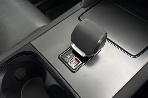 KO73YWG Land Rover Discovery Sport 1.5 P300e Dynamic HSE 5dr Thumbnail #15