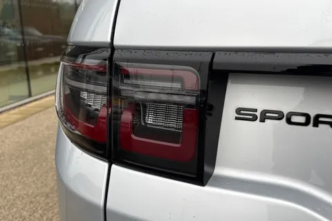 KO73YWG Land Rover Discovery Sport 1.5 P300e Dynamic HSE 5dr Thumbnail #28