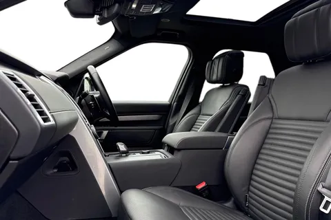 KT74DBV Land Rover Discovery 3.0 D350 Dynamic HSE 5dr Thumbnail #3