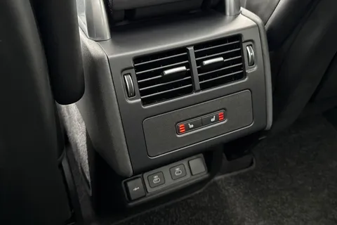 KT74DBV Land Rover Discovery 3.0 D350 Dynamic HSE 5dr Thumbnail #19